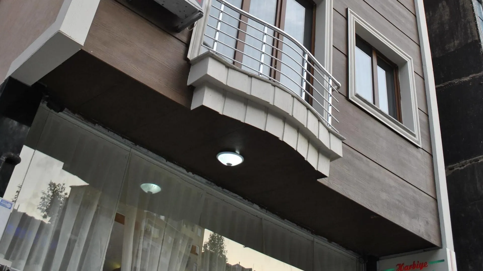 Diamond Suites Residence İstanbul 2*,